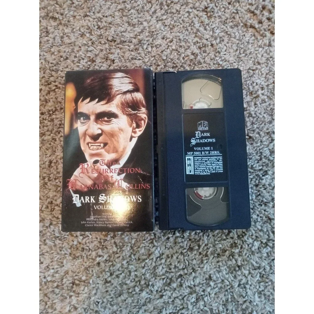 Dark Shadows VHS Tape Set Volumes 1-4 - Picture 2 of 5